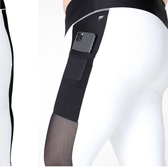 NWT! Fabletics Mika White High Rise Powerhold Mesh Insert Pocket Leggings 3X - Picture 2 of 11